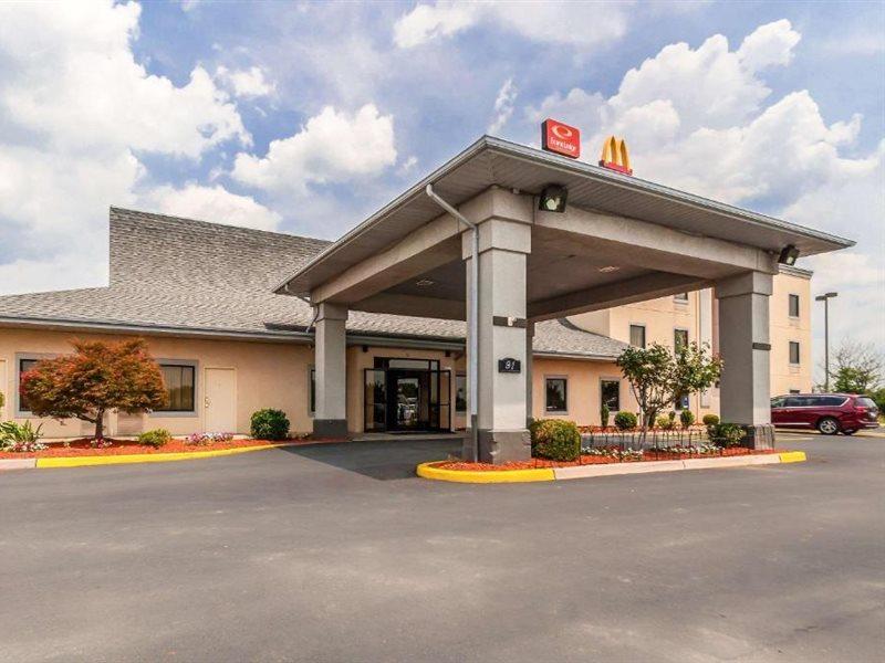 Econo Lodge Inn & Suites Middletown Екстер'єр фото